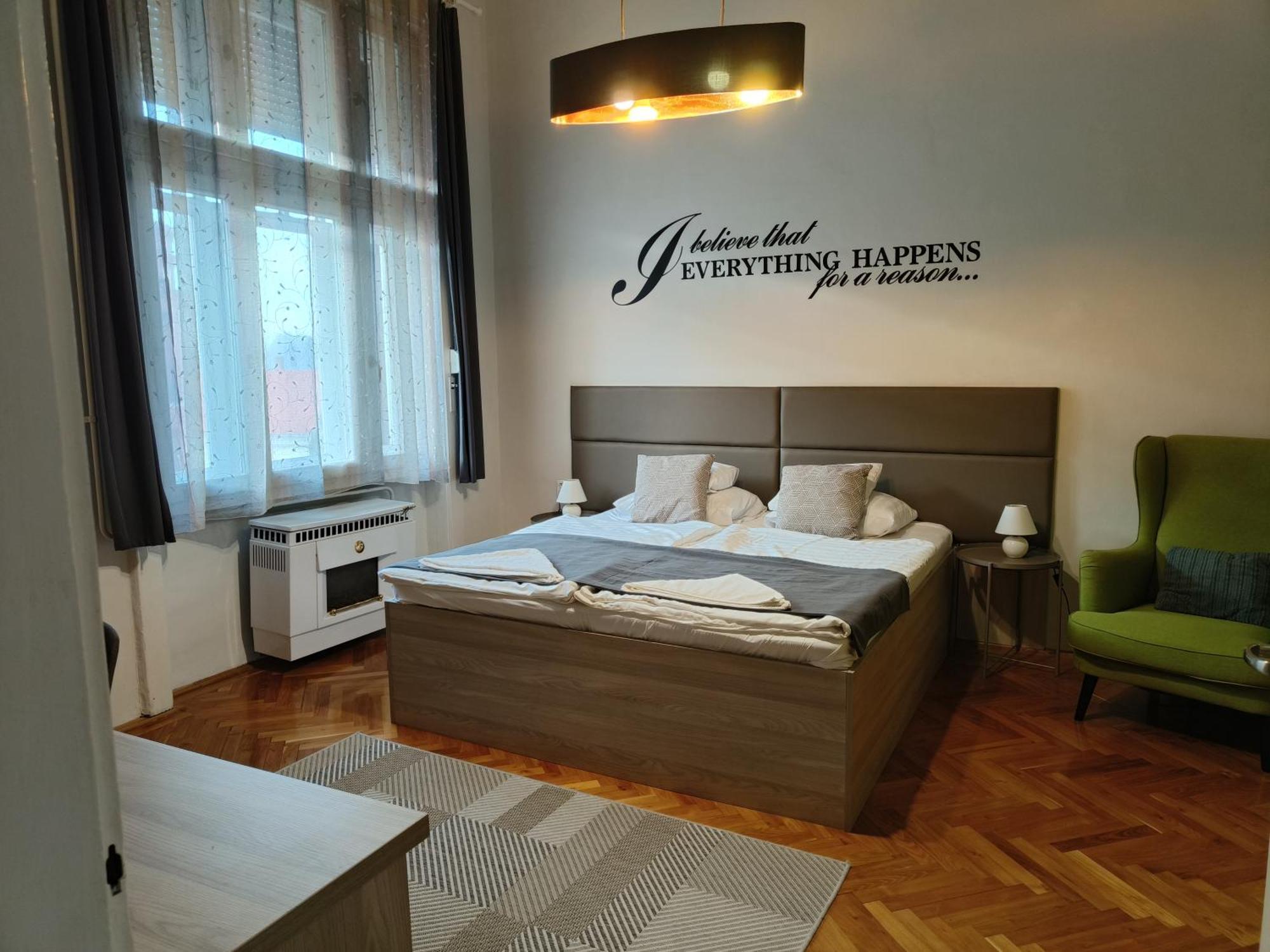 Pasti Central Apartment. Debrecen Dış mekan fotoğraf
